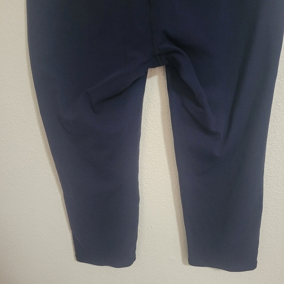 Athleta cropped leggings size large - Picture 7 of 12